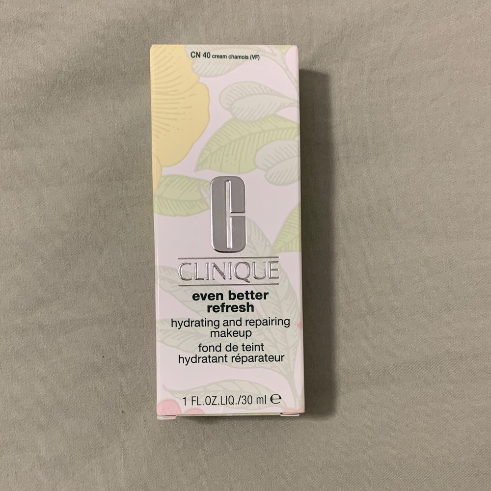 Clinique Even Better Refresh Foundation - Cream Chamois